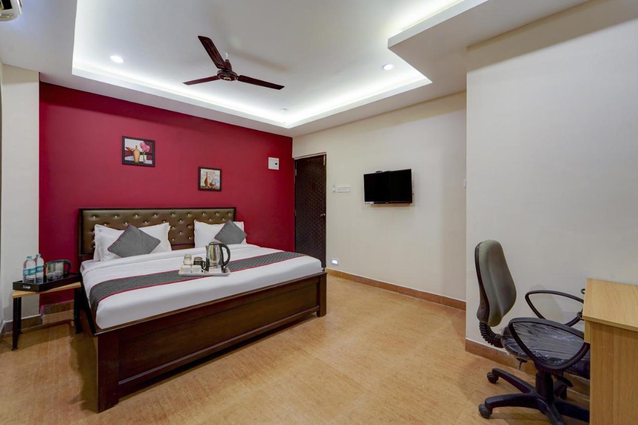 Super Townhouse G Silver Hotels Near Us Biometric Chennai Exterior foto